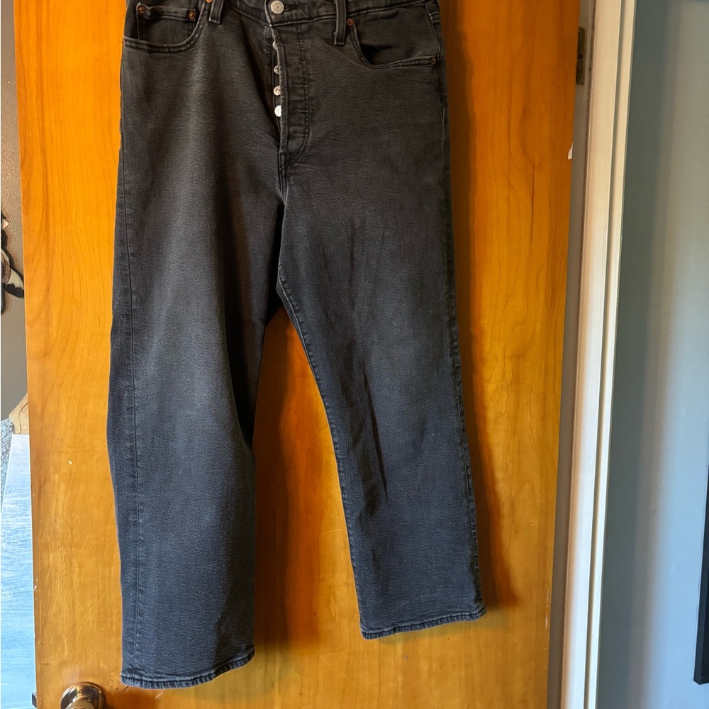 Levi's Women's Black Boyfriend Jeans